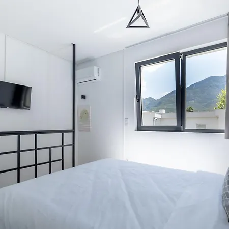 Pagani Blue - Luxury Maisonette A1 * Kalamata