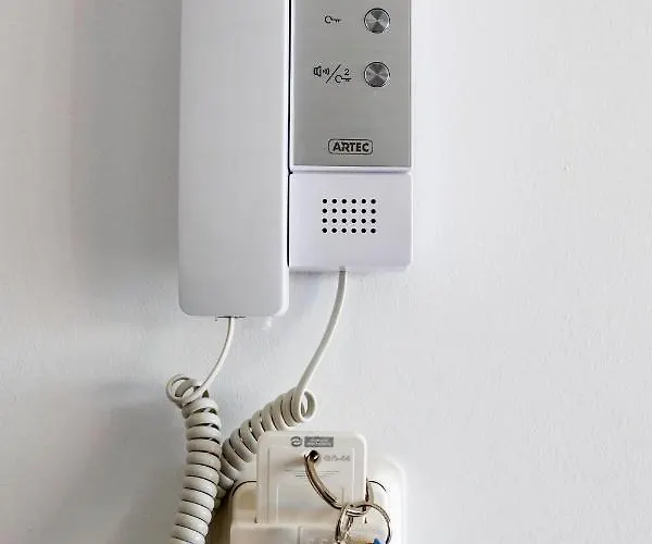 Pagani Blue - Luxury Maisonette A1 *