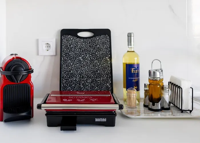 Pagani Blue - Luxury Maisonette A1 *